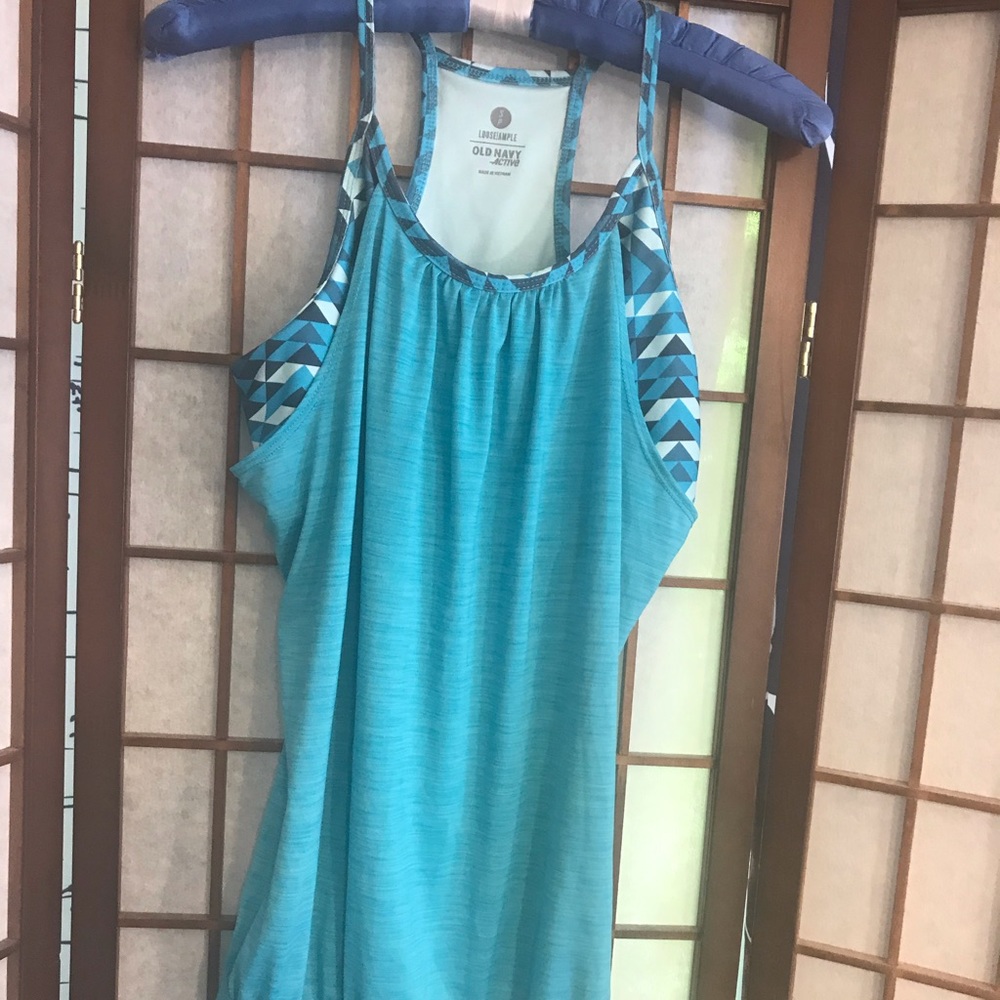 Workout top with bra connected